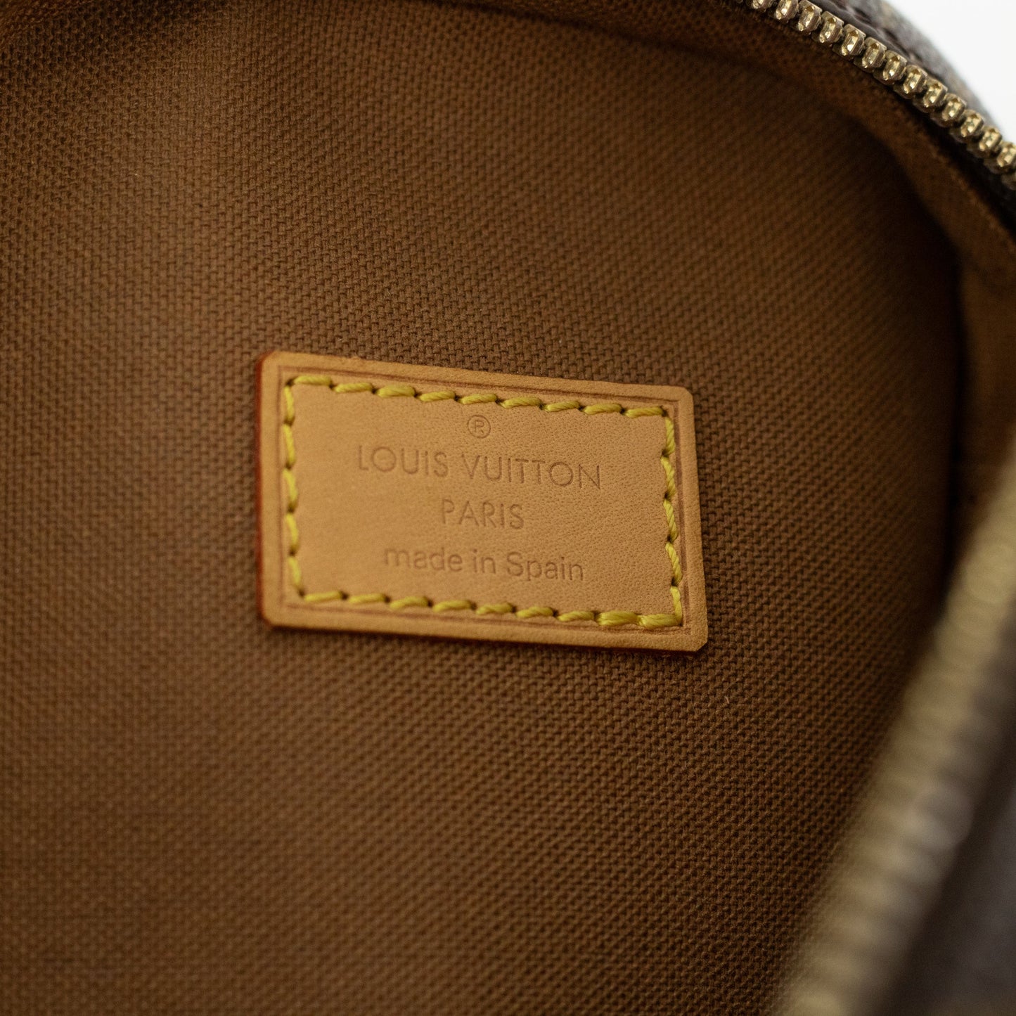 Louis Vuitton Monogram Brown Canvas Pochette Gange #1704