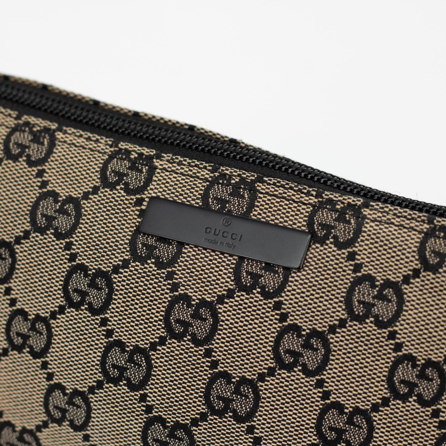 Gucci GG Canas Brown w/ Black Trim Boat Pochette #1804