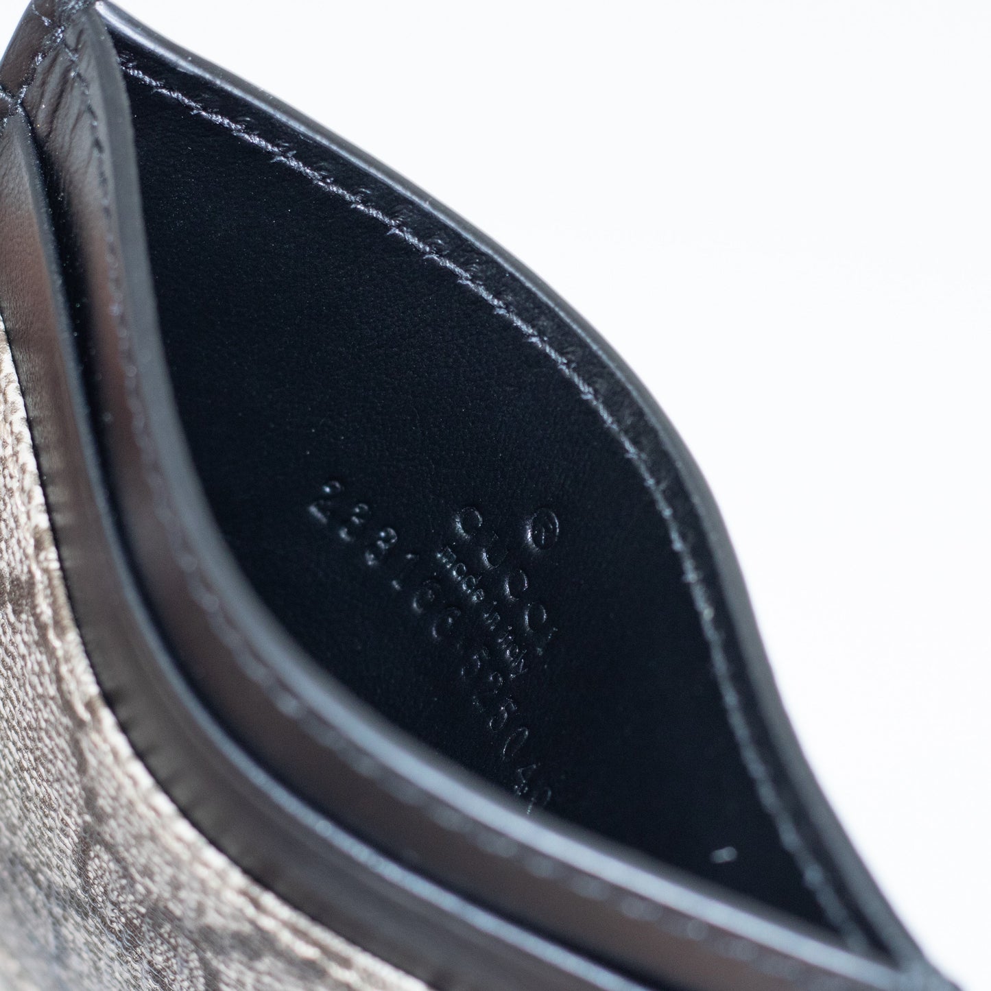 Gucci GG Supreme Beige Card Holder #1889