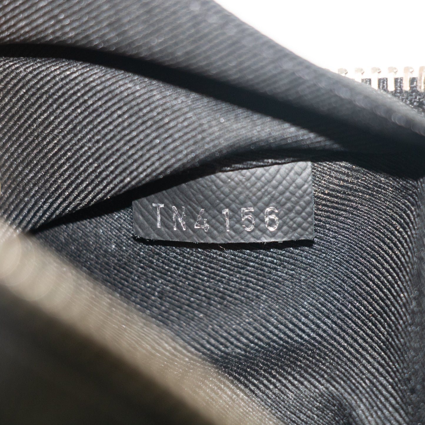 Louis Vuitton Damier Graphite Pochette Joule PM #2024