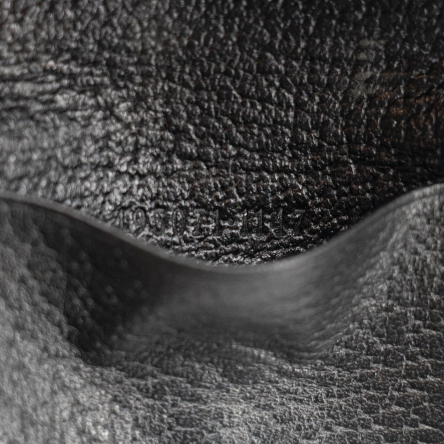 Gucci Leather Bee Gold Star Key Holder #2219