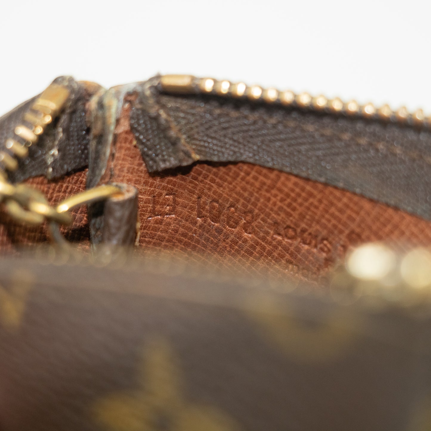 Louis Vuitton Monogram Canvas Key Cles #2247