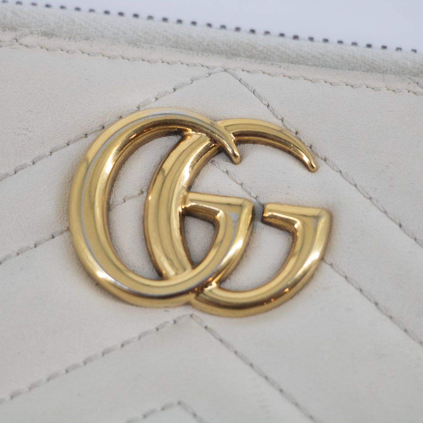 Gucci Ivory GG Marmont Leather Round Zipper Long Wallet #2285