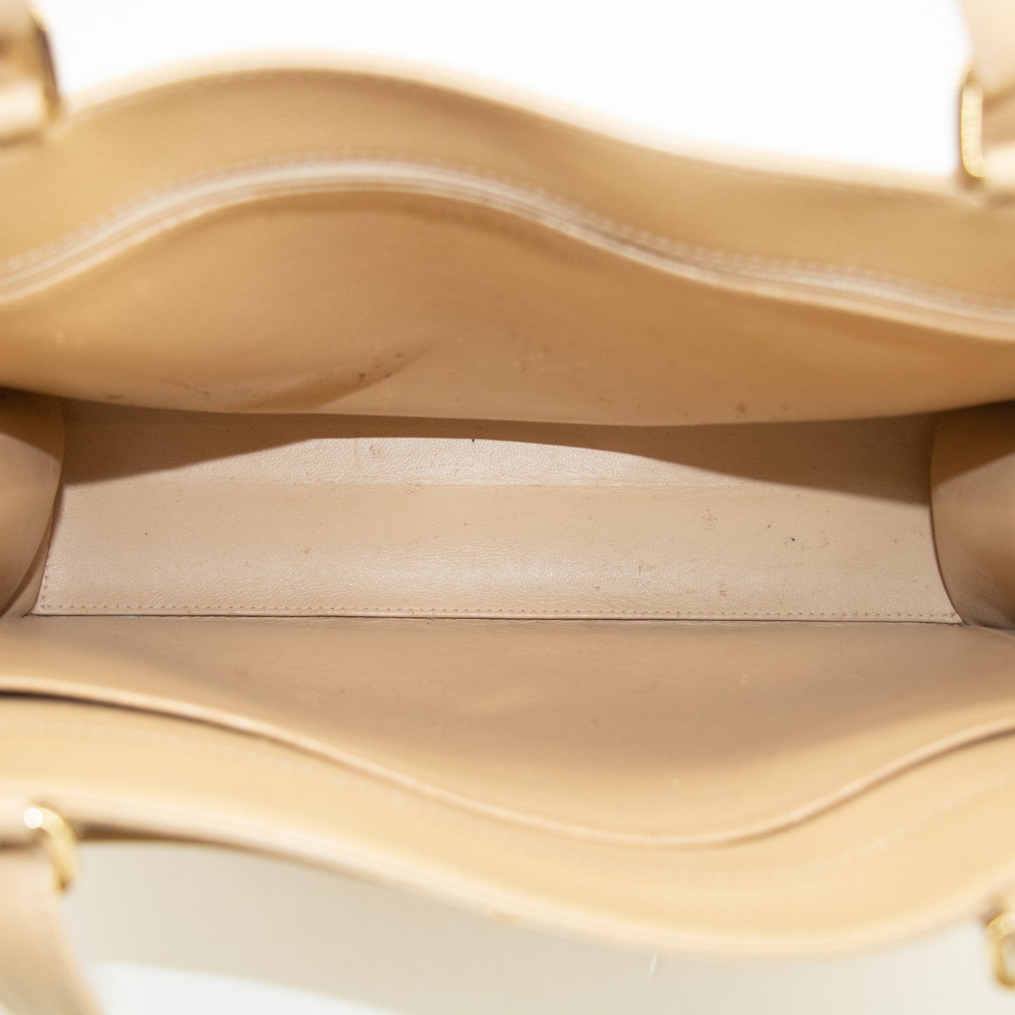 Chanel CC Turnlock Caviar Skin Handbag #2337