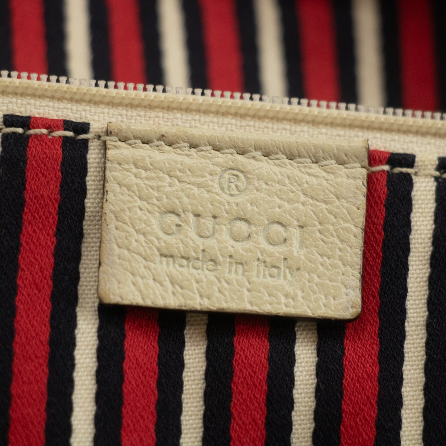 Gucci Canvas Abbey Insignia Blue Tote Bag #2577