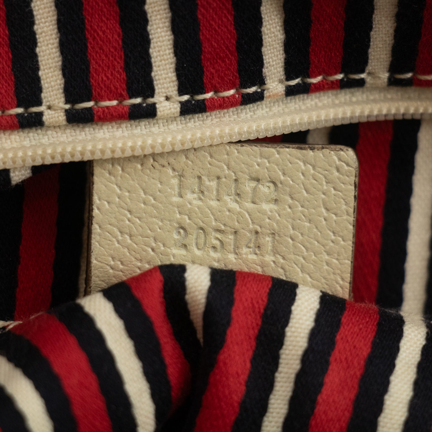 Gucci Canvas Abbey Insignia Blue Tote Bag #2577