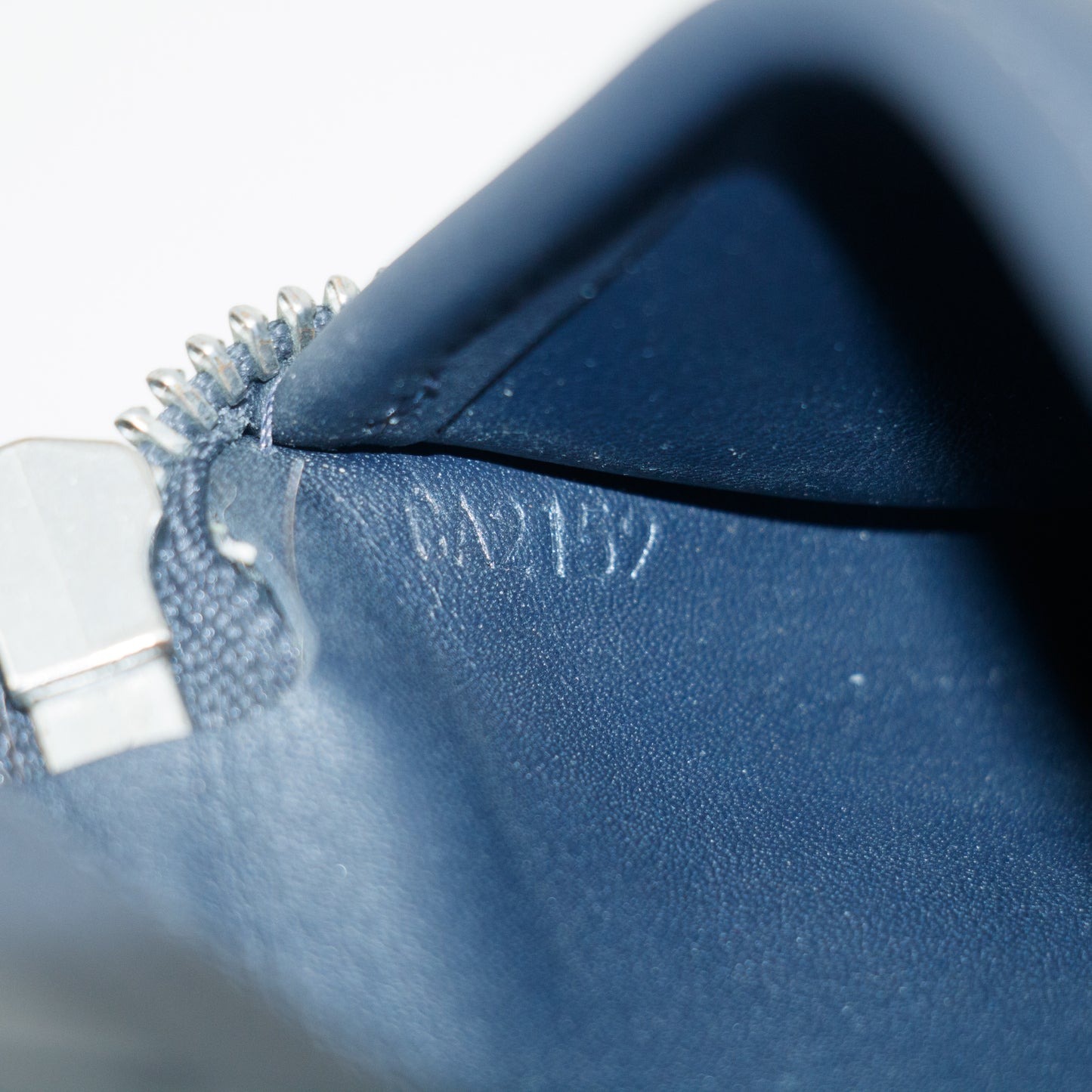 Louis Vuitton Black Damier Infini Vertical Zippy Wallet #2630