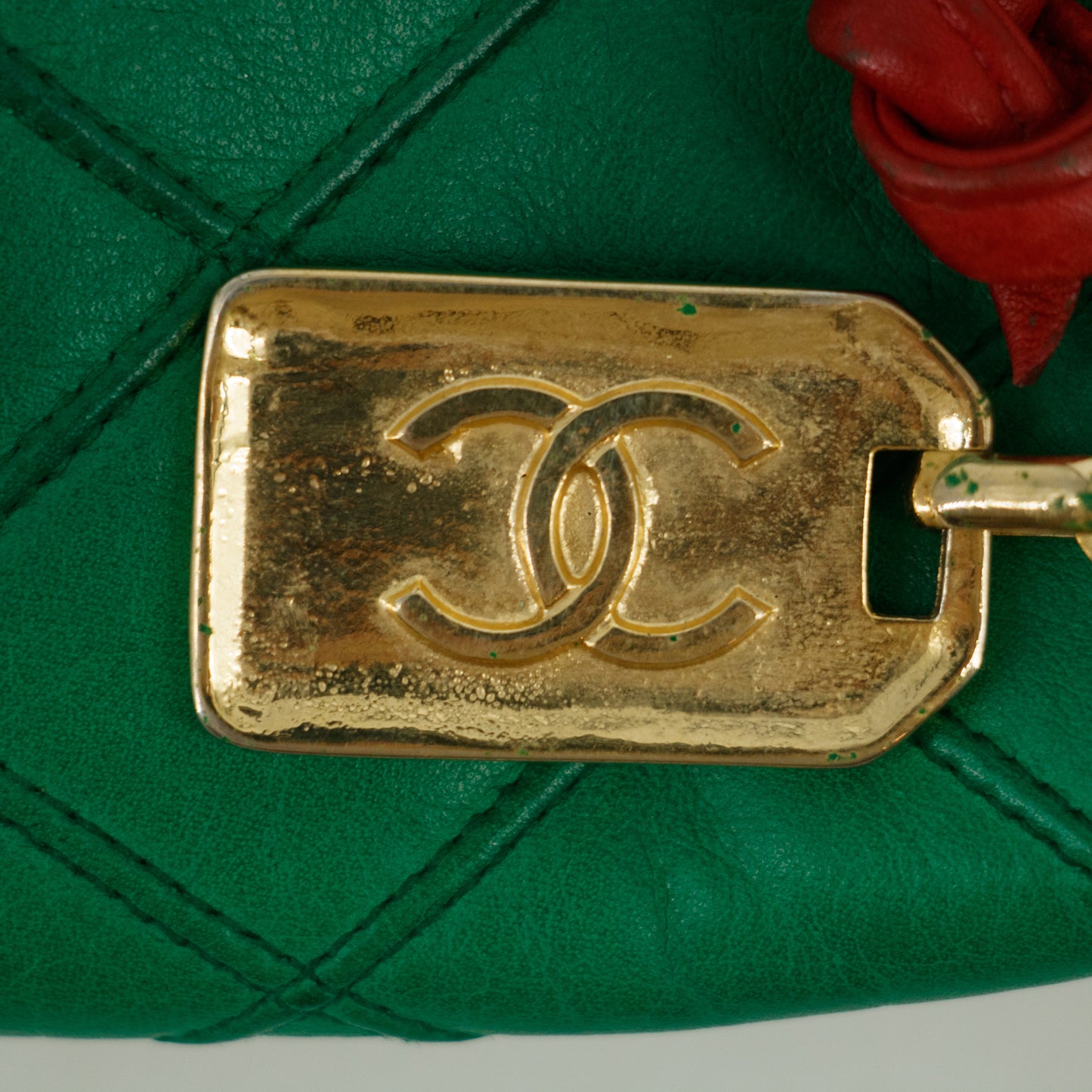 Chanel Lambskin Green / Red Shoulder Bag Gold Hardware #2697