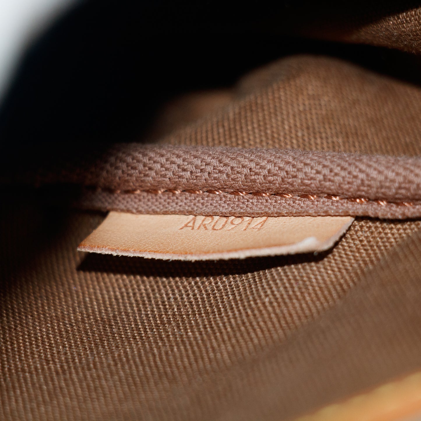 Louis Vuitton Monogram Canvas Sammur MM Shoulder Bag Brown #3421