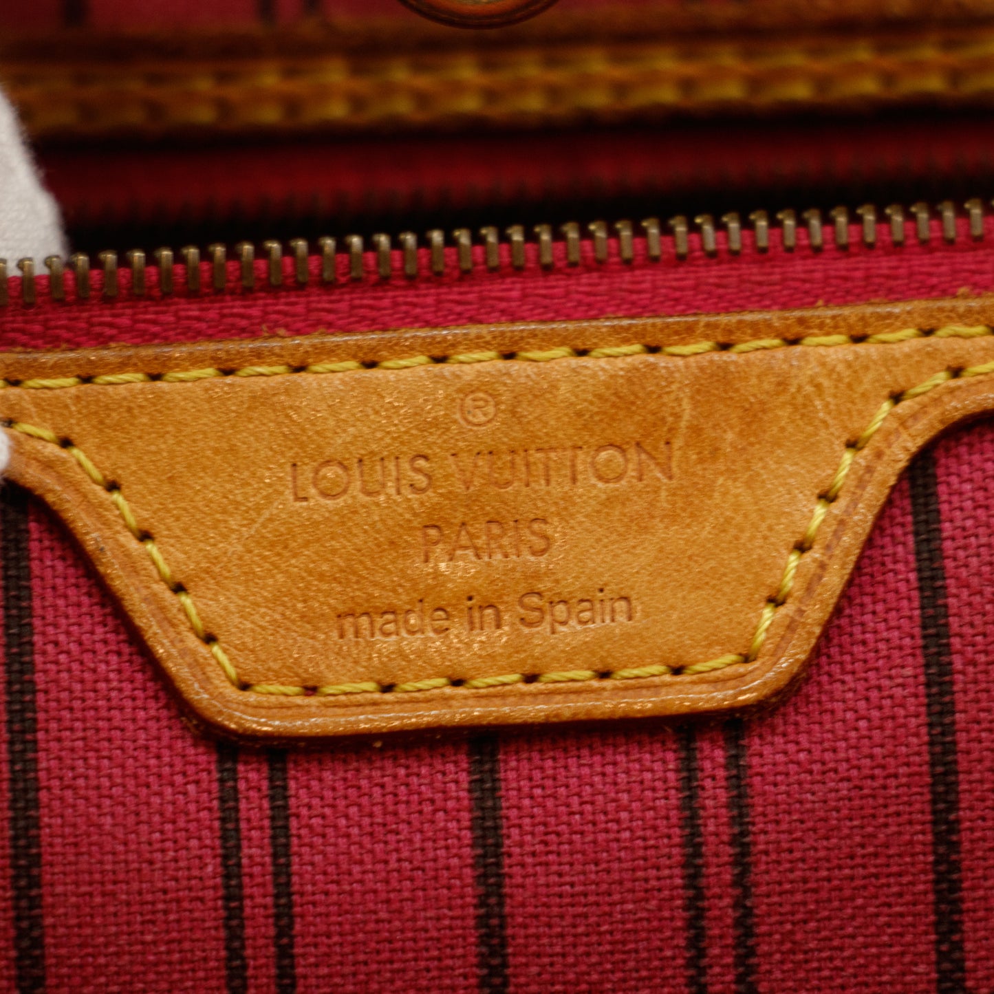 Louis Vuitton Monogram Canvas Brown Neverfull MM Shoulder Bag #3440
