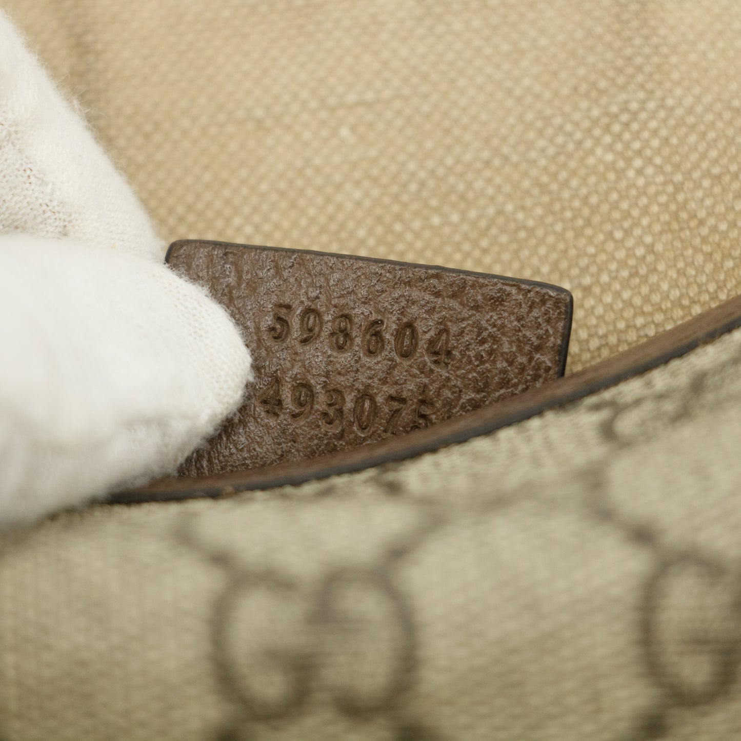 Gucci GG Canvas Coated Beige Supreme Neo Messenger Bag #3537