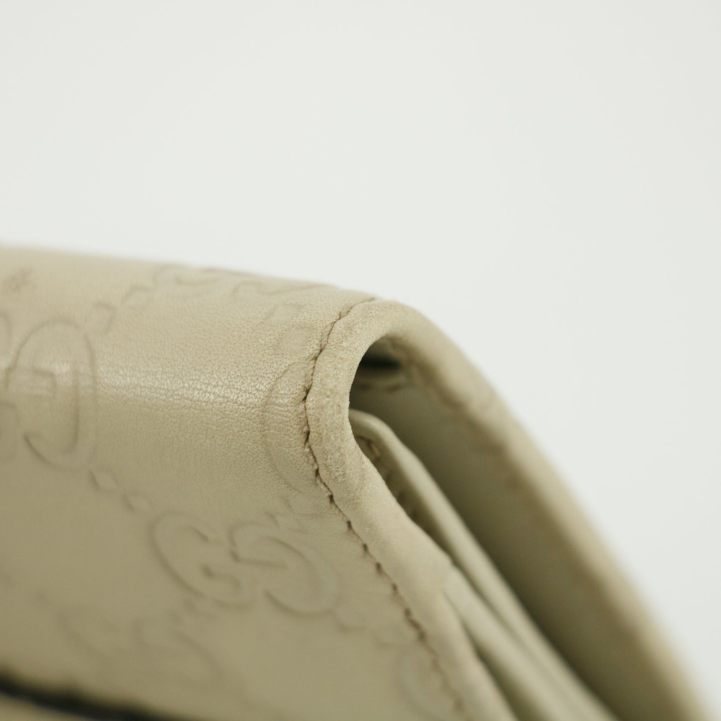 Gucci Guccissima White Heart Continental Long Wallet #5172