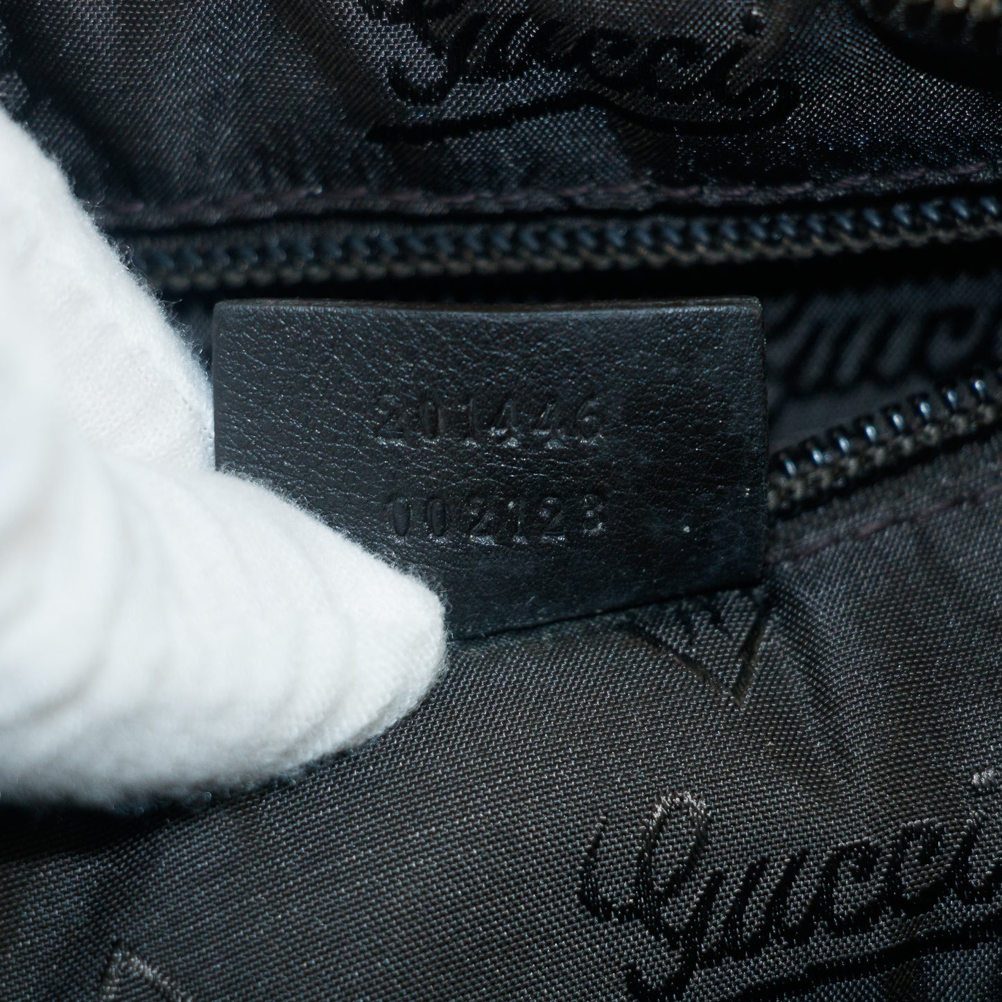 Gucci GG Guccisima Leather Black Slim Messanger Bag #5289