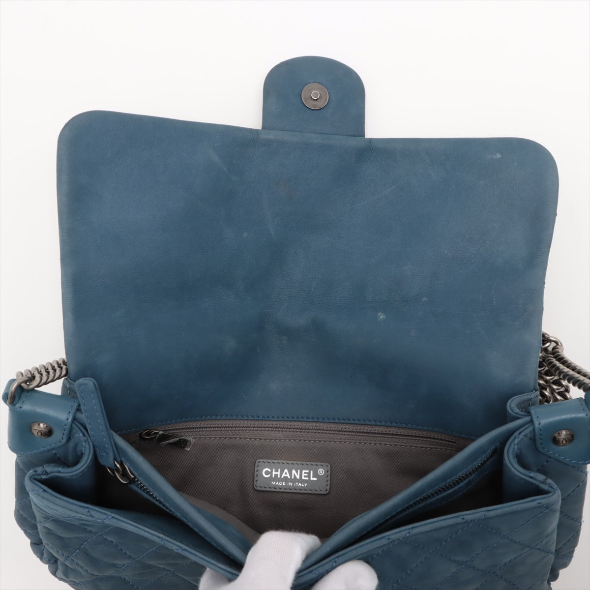 Chanel Wild Stitch Calfskin Chain Shoulder Bag Blue Gunmetal Fittings 16846981 #2428