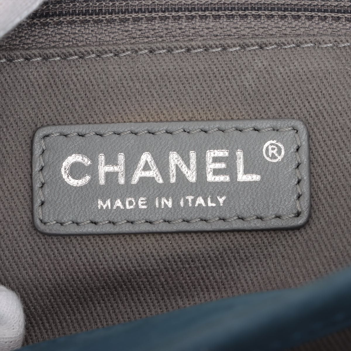 Chanel Wild Stitch Calfskin Chain Shoulder Bag Blue Gunmetal Fittings 16846981 #2428