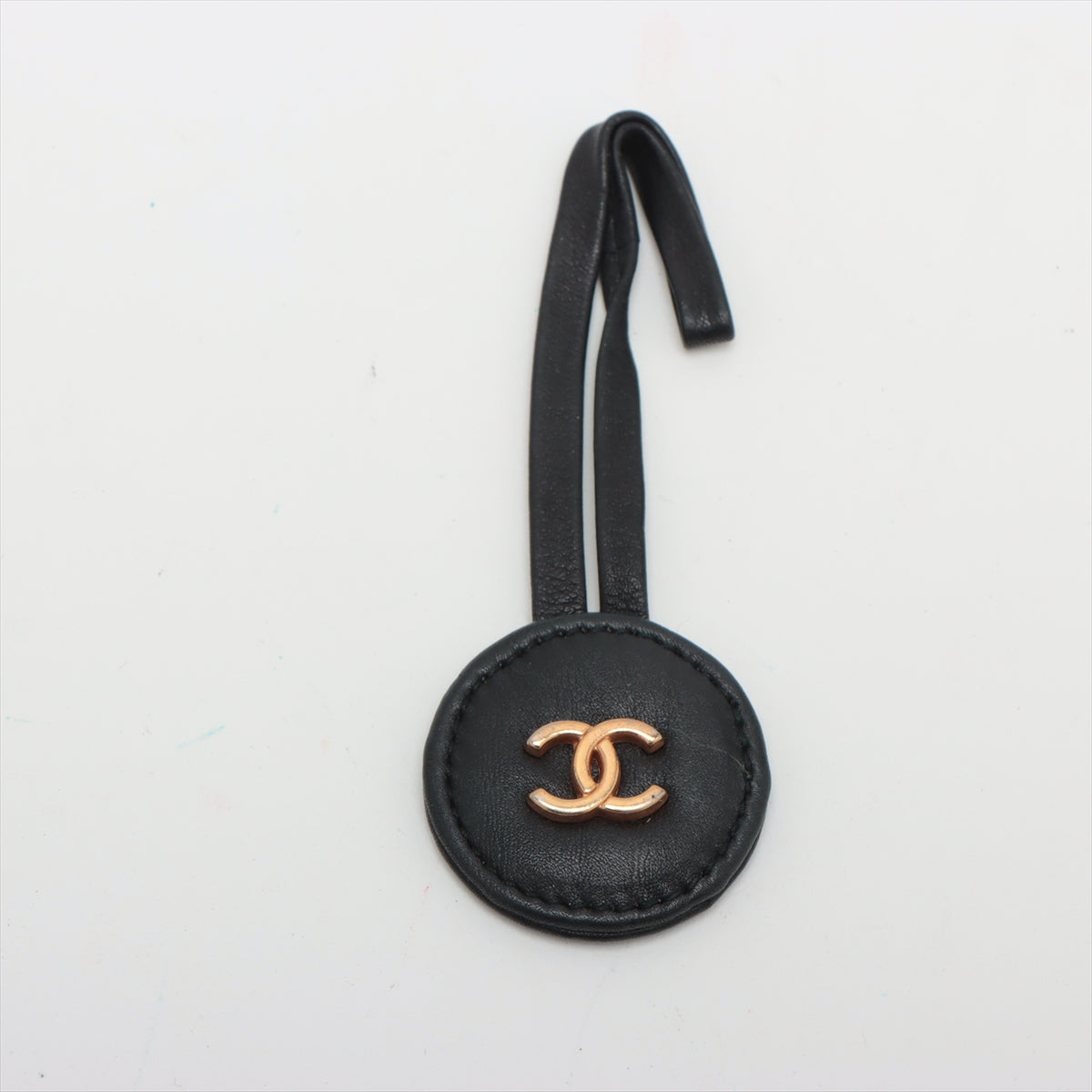 Chanel Matelasse Lambskin Quilted Drawstring Bucket Bag Gold Metal Fittings #2444