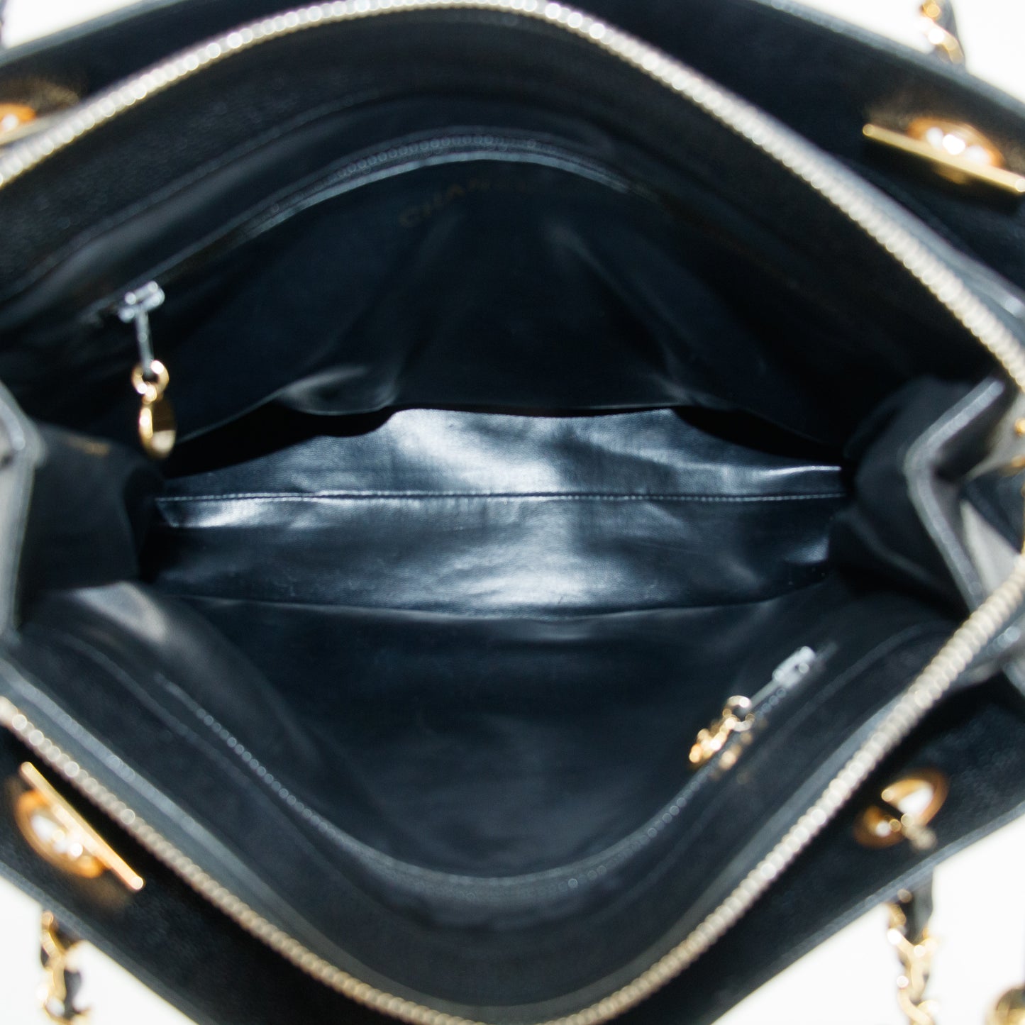 Chanel CC Caviar Skin Black Shoulder Bag 2 Series #2670