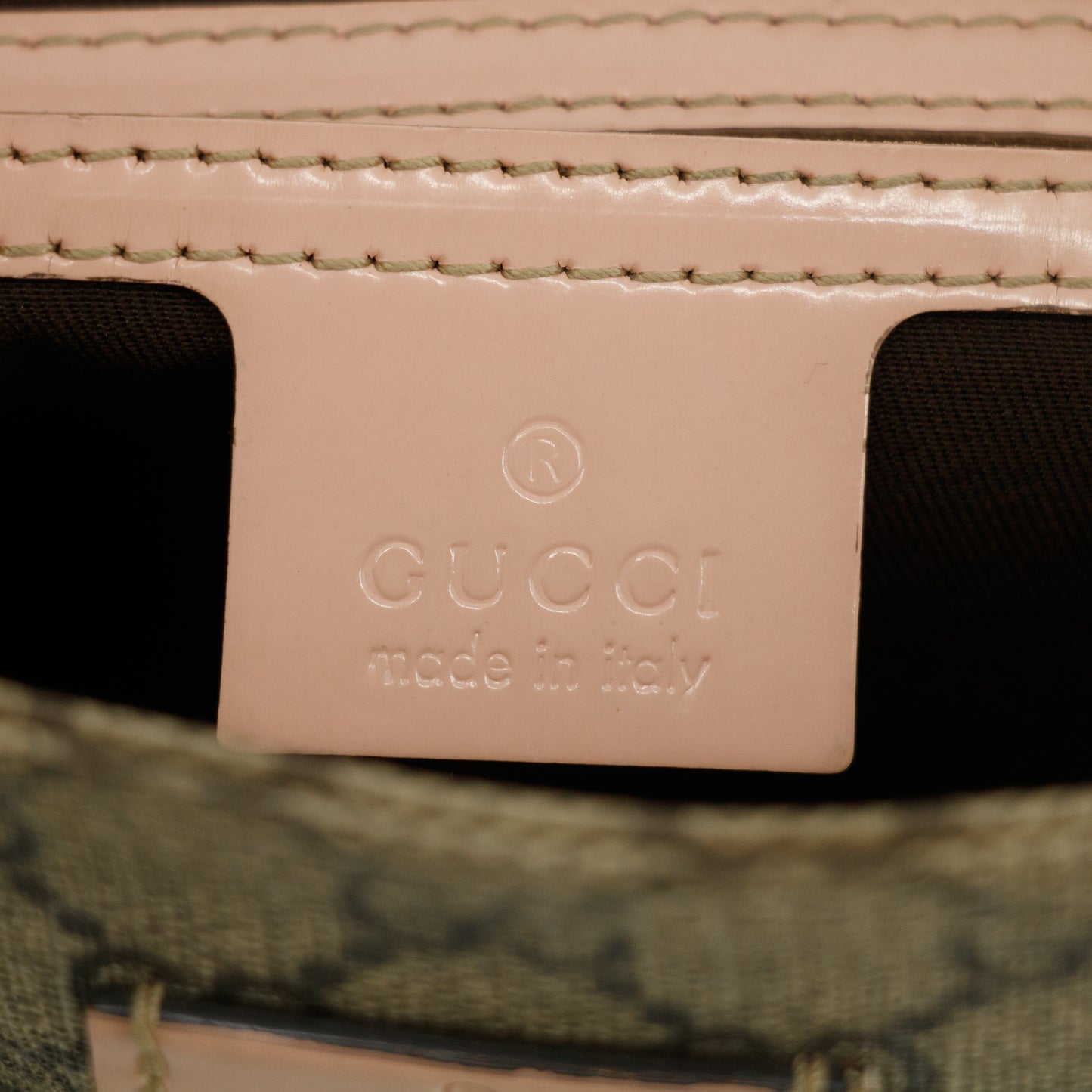 Gucci GG Supreme Canvas Coaated PVC Pink Shoulder Bag #2790