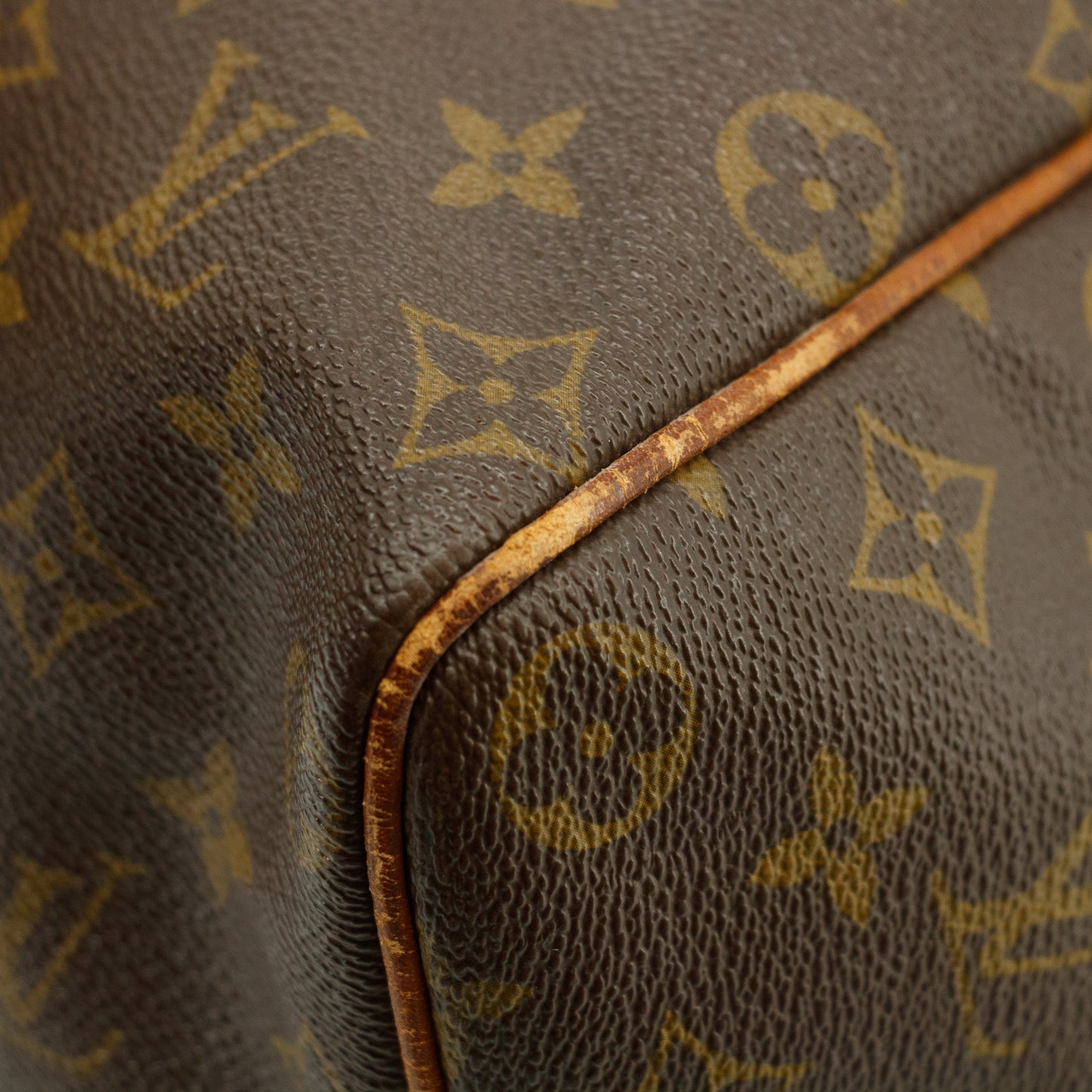 Louis Vuitton Monogram Brown Canvas Speedy 40 Handbag #3048