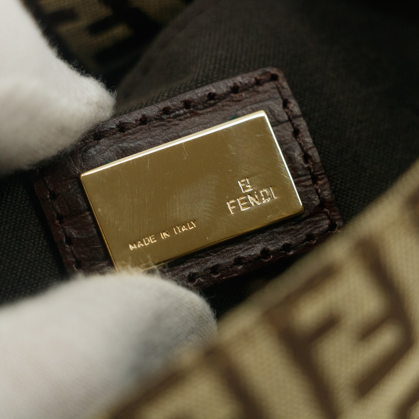 Fendi Mamma Bucket Zucchino Beige G Hardware Shoulder Bag #9313