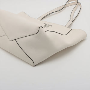 Prada Vitello Phenix Leather Tote Bag Bianco