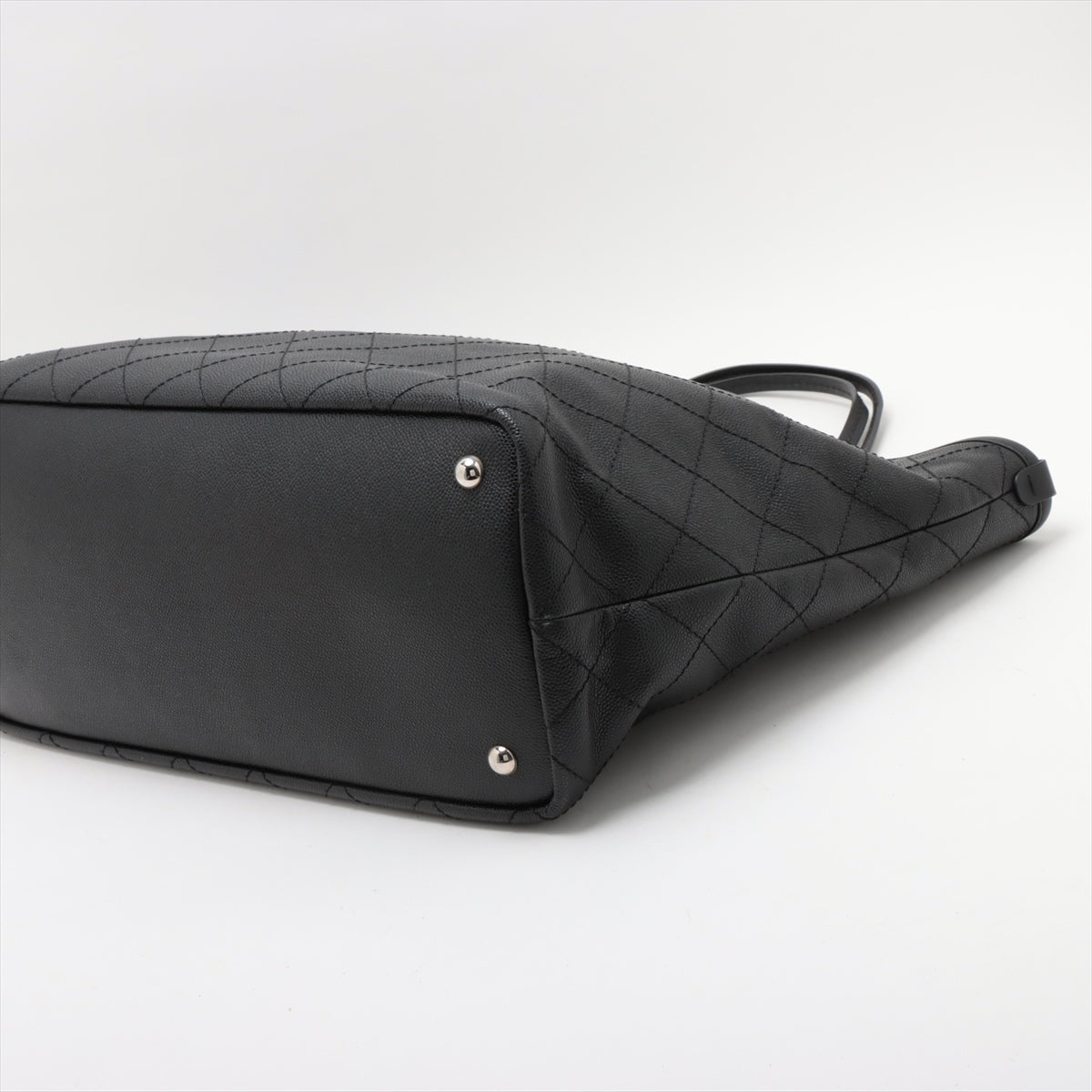 Chanel On The Road Caviar Skin Black Tote Bag 19 Series #3746