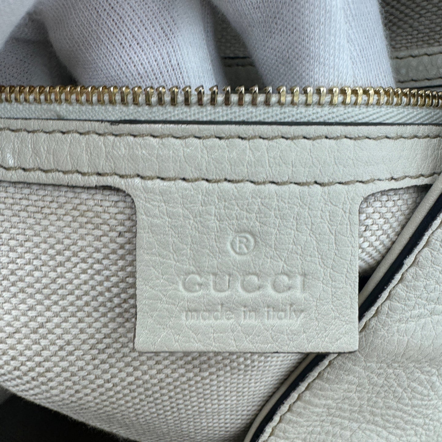 Gucci White Soho Medium Leather Shoulder Bag