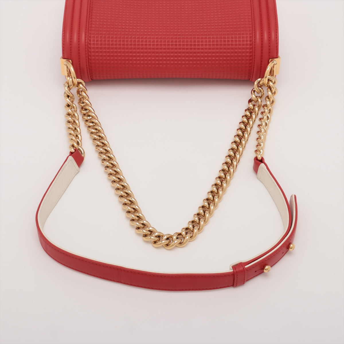 Chanel Boy 25 Flap Cube Embossed Red Leather Shoulder Bag 18 Series  #2880