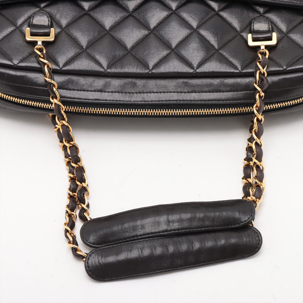 Chanel Matelasse Lambskin Chain handbag Black Gold Metal Fittings 3 Series #3756